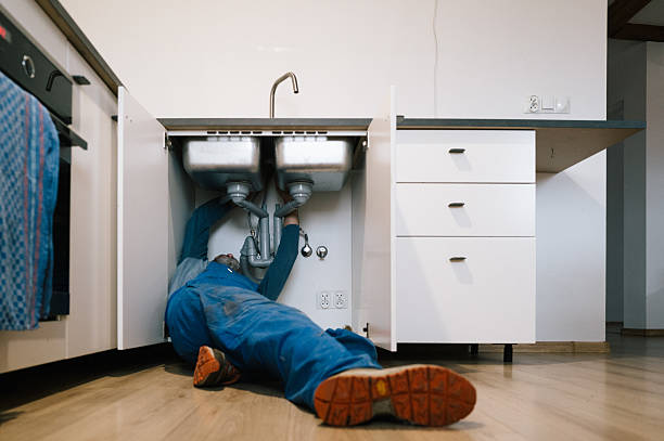 Professional Drain Cleaning technician working in Shenandoah, PA